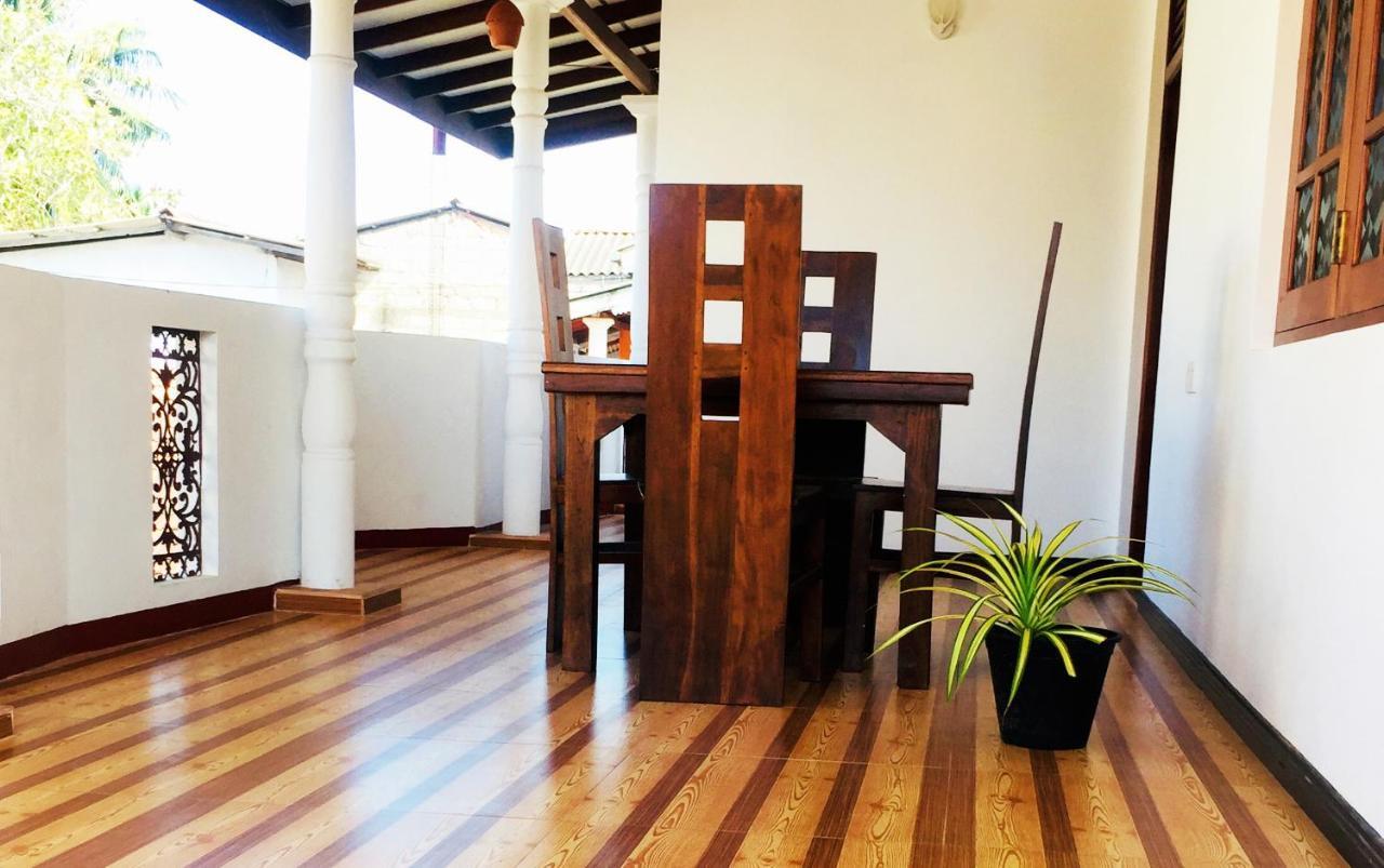 Beach Breeze Weligama Exterior foto