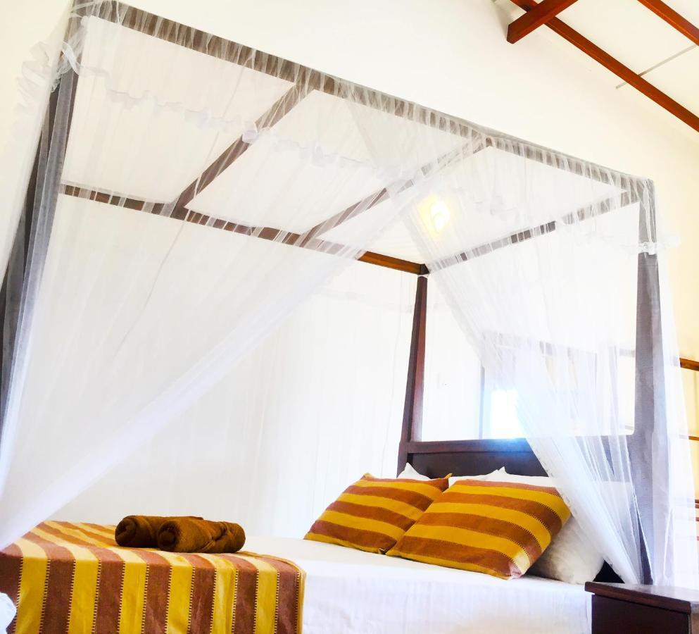 Beach Breeze Weligama Exterior foto